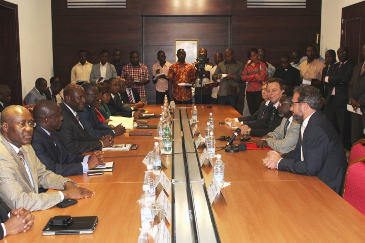 Désarmement et démobilisation : dans l’univers des ex-combattants